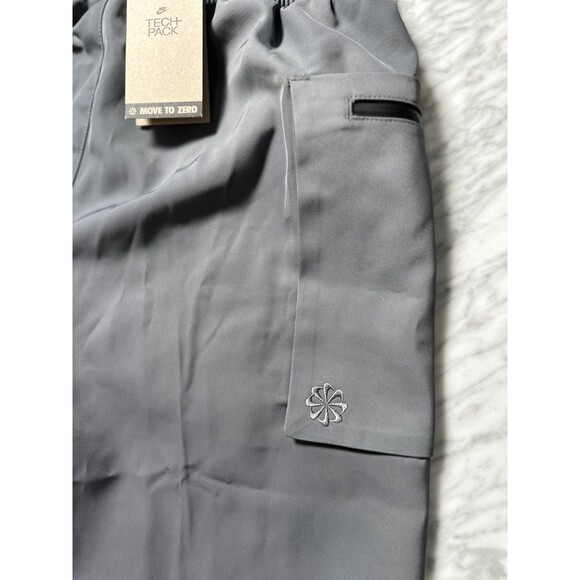 Nike Sportswear Tech Pack Shorts Woven Utility FB7528-068 Gray Mens Medium NEW - Picture 9 of 14